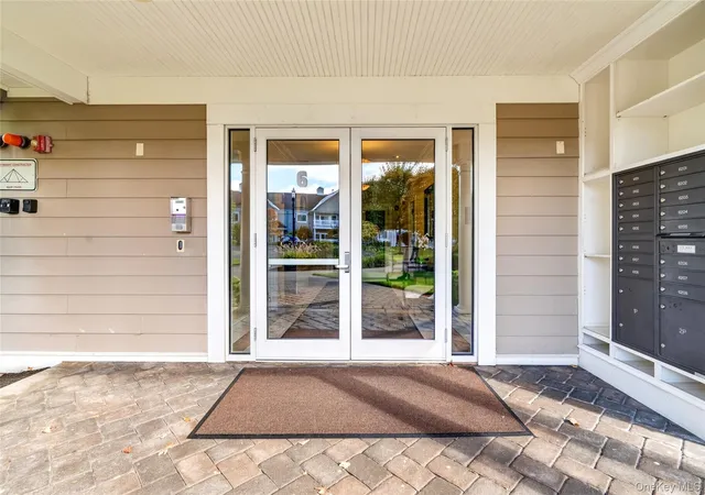 Photo 4 of Condo for sale at 6201 Fred Ill Jr Ct, Orangetown, NY 10965 | MLS# 1047850 | Listing updated on 2026-10-06