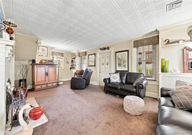 Photo 4 of Single family home for sale at 60 Cormack Ct, Babylon, NY 11702 | MLS# 1047853 | Listing updated on 2026-09-25