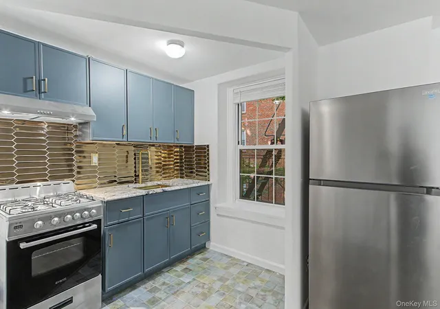 Photo 4 of House for sale at 270 Bronxville Rd #B3, Yonkers, NY 10708 | MLS# 1047905 | Listing updated on 2026-09-12