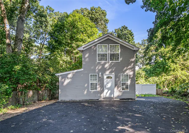 Photo 1 of Single family home for sale at 155 Moriches Ave, Brookhaven, NY 11950 | MLS# 1047912 | Listing updated on 2026-10-05