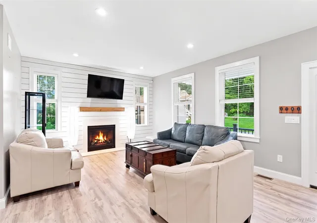 Photo 2 of Single family home for sale at 15 Rock Cut Ln, Pleasant Valley, NY 12569 | MLS# 1047918 | Listing updated on 2026-09-20
