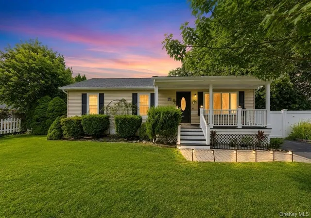 Photo 1 of Sale Pending at 13 Adobe Dr, Brookhaven, NY 11967 | MLS# 1047931 | Listing updated on 2026-09-26