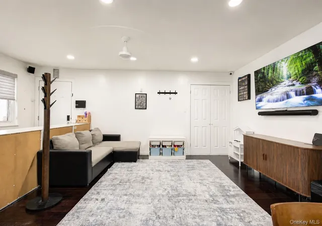 Photo 3 of House for sale at 67-28 152nd Street #275A, New York, NY 11367 | MLS# 1047946 | Listing updated on 2026-10-01
