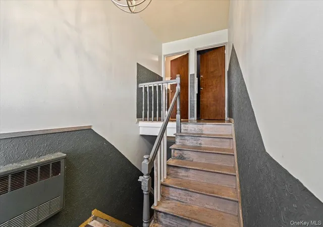 Photo 3 of Sale Pending at 31 81 45th Street, New York, NY 11103 | MLS# 1047952 | Listing updated on 2026-10-03