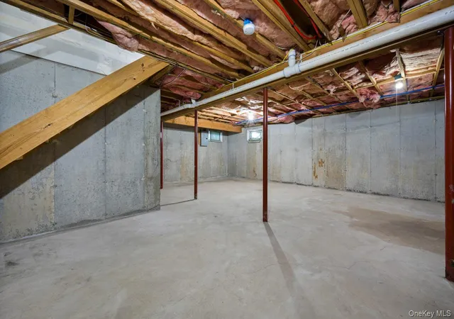 Photo 32 of Single family home for sale at 10 Iowa St, Brookhaven, NY 11727 | MLS# 1047980 | Listing updated on 2026-09-14