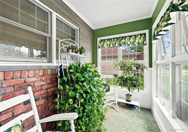 Photo 4 of Single family home for sale at 35 Reid Ave, Hempstead, NY 11570 | MLS# 1047987 | Listing updated on 2026-09-13