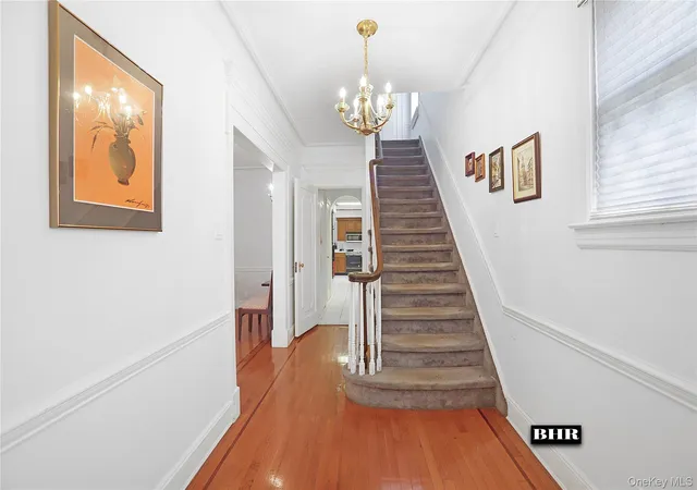Photo 3 of Single family home for sale at 272 Exeter St, New York, NY 11235 | MLS# 1047990 | Listing updated on 2026-09-13