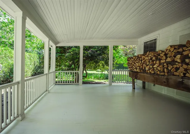 Photo 2 of Single family home for sale at 1200 Indian Neck Ln, Southold, NY 11958 | MLS# 1048014 | Listing updated on 2026-10-06