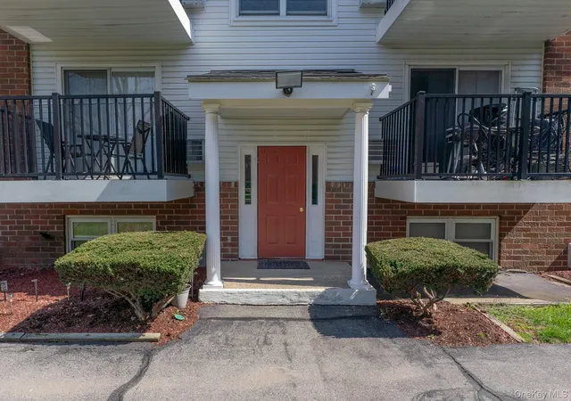 Condo for sale at 1548 Route 9 #3C, Wappinger, NY 12590 | MLS# 1048026