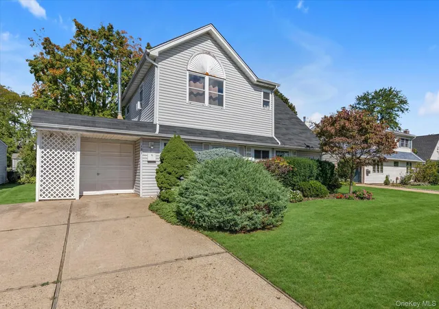 Photo 22 of Single family home for sale at 157 Land Ln, Hempstead, NY 11590 | MLS# 1048088 | Listing updated on 2026-10-10