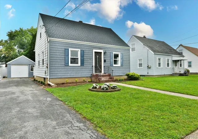 Photo 3 of Single family home for sale at 235 Madison Ave, Hempstead, NY 11572 | MLS# 1048104 | Listing updated on 2026-09-19