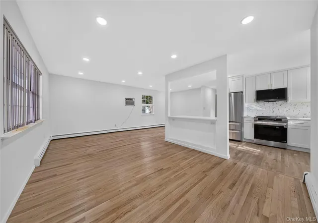 Photo 3 of Single family home for sale at 28 Roslyn Ave, Brookhaven, NY 11784 | MLS# 1048110 | Listing updated on 2026-09-26