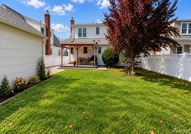 Photo 18 of Sale Pending at 120 Barrymore Blvd, Hempstead, NY 11010 | MLS# 1048138 | Listing updated on 2026-10-21