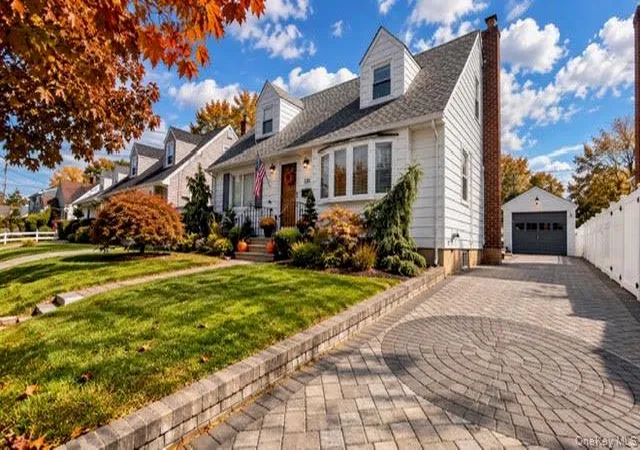 Photo 2 of Single family home for sale at 120 Barrymore Blvd, Hempstead, NY 11010 | MLS# 1048138 | Listing updated on 2026-09-17
