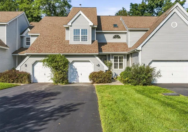 Single family home for sale at 14 Glen Eagles Dr, Poughkeepsie, NY 12603 | MLS# 1048218