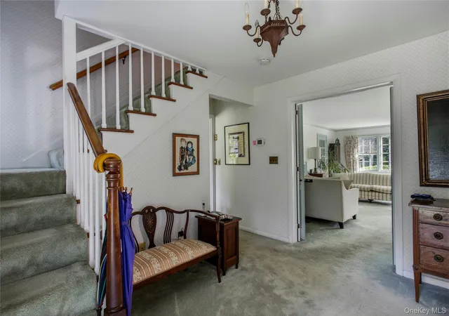 Photo 3 of Single family home for sale at 1 Grandview Cir, Mount Pleasant, NY 10570 | MLS# 1048225 | Listing updated on 2026-09-12