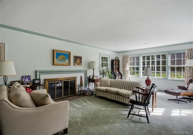 Photo 4 of Single family home for sale at 1 Grandview Cir, Mount Pleasant, NY 10570 | MLS# 1048225 | Listing updated on 2026-09-12