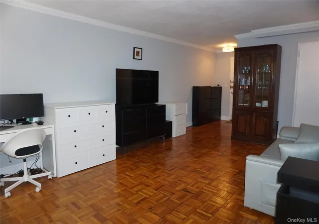 Photo 2 of Condo for sale at 385 Mclean Ave #1G, Yonkers, NY 10705 | MLS# 1048231 | Listing updated on 2026-09-14