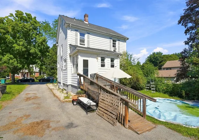 Photo 3 of Single family home for sale at 116 E Cedar St, Poughkeepsie (town), NY 12601 | MLS# 1048268 | Listing updated on 2026-09-13