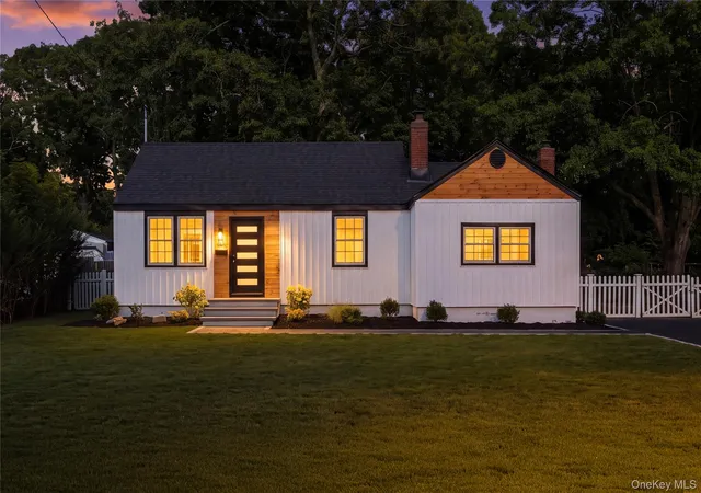 Photo 1 of Single family home for sale at 13 Campbell Ln, Islip, NY 11730 | MLS# 1048295 | Listing updated on 2026-09-30