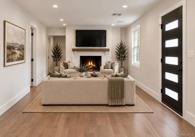 Photo 3 of Single family home for sale at 13 Campbell Ln, Islip, NY 11730 | MLS# 1048295 | Listing updated on 2026-09-30