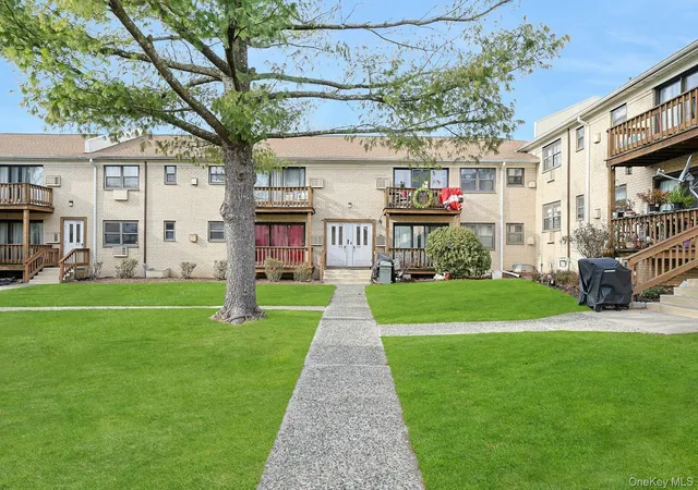Condo for sale at 205 Sneden Pl W #205, Ramapo, NY 10977 | MLS# 1048298