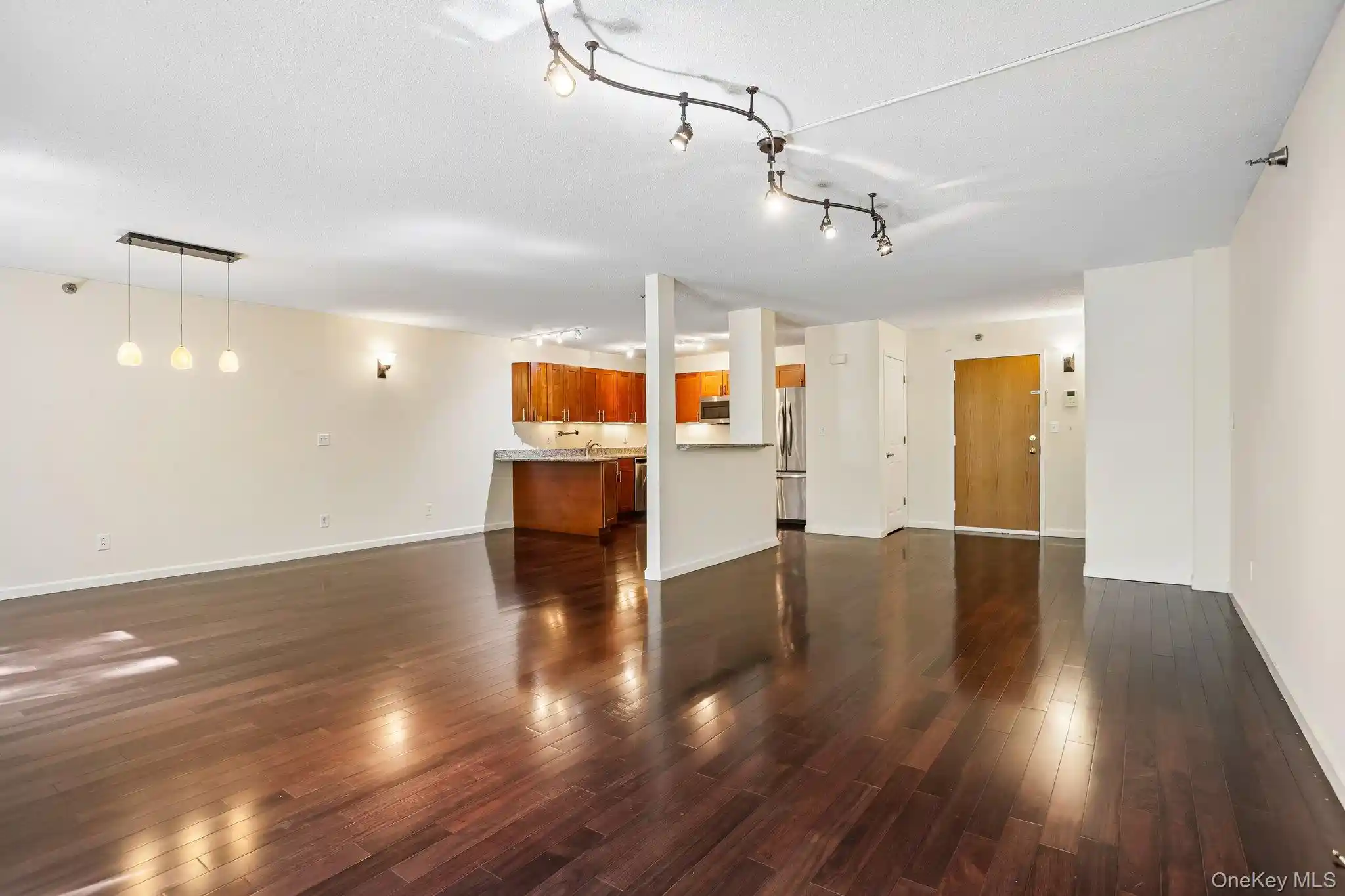 Listing Photo 2 - Condo for sale in 302 Church St located at 302 Church St, White Plains, NY 10603 - Unit #2J