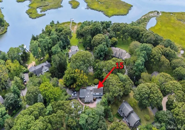 Photo 4 of Single family home for sale at 15 Night Heron Dr, Brookhaven, NY 11790 | MLS# 1048344 | Listing updated on 2026-09-20