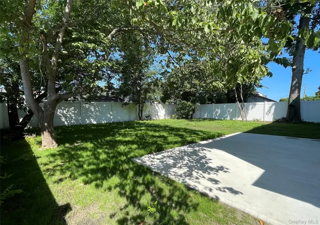 Photo 15 of Single family home for sale at 164 Elmwood St, Hempstead, NY 11581 | MLS# 1048426 | Listing updated on 2026-09-13