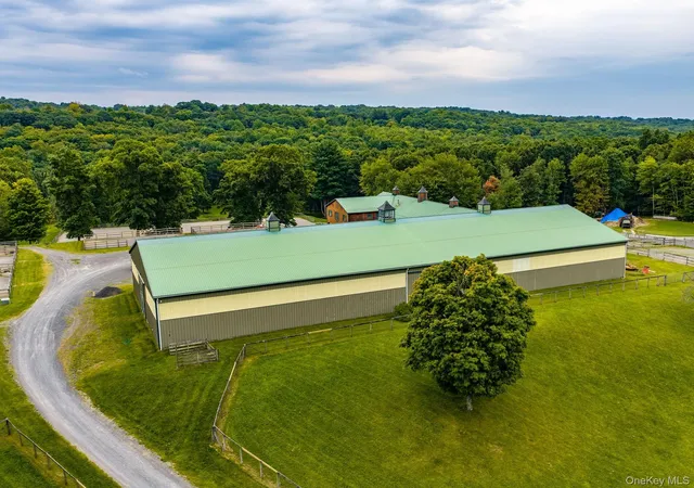 Photo 3 of Single family home for sale at 120 Shaw Rd, Middletown, NY 10941 | MLS# 1048430 | Listing updated on 2026-09-12