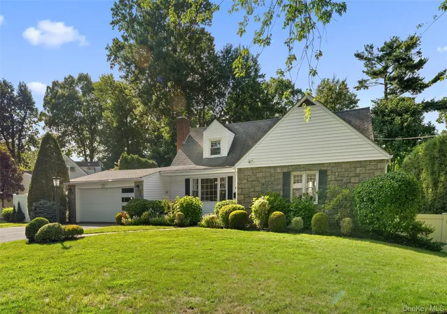 Photo 2 of Sale Pending at 11 Winchcombe Way, New Rochelle, NY 10583 | MLS# 1048444 | Listing updated on 2026-10-01