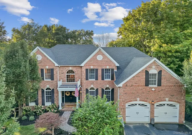 Photo 1 of Single family home for sale at 13 Hyatt Ln, Somers, NY 10589 | MLS# 1048462 | Listing updated on 2026-10-06