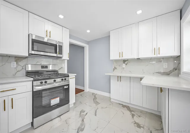 Photo 4 of Single family home for sale at 118-33 152nd Street, New York, NY 11434 | MLS# 1048463 | Listing updated on 2026-10-01