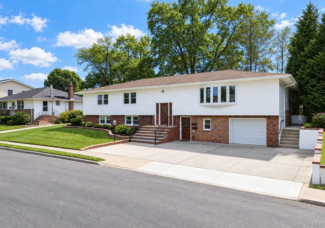 Photo 2 of Multi family home for sale at 193 Frederick Ave, Hempstead, NY 11001 | MLS# 1048478 | Listing updated on 2026-10-07
