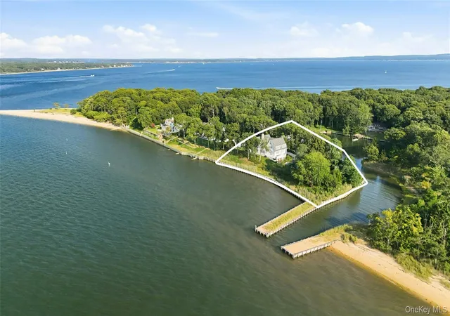 Photo 3 of Sale Pending at 580 Basin Rd, Southold, NY 11971 | MLS# 1048493 | Listing updated on 2026-09-29