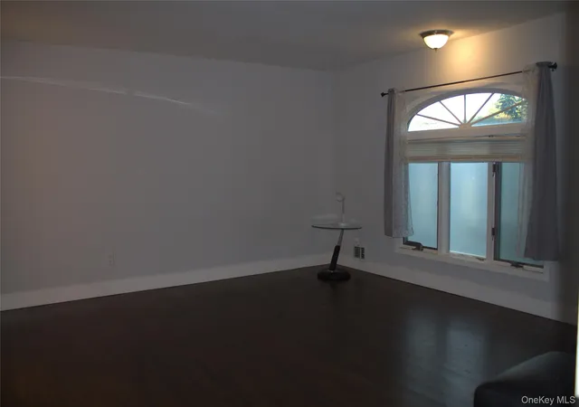 Photo 3 of Single family home for sale at 82 Yale Ave, Islip, NY 11769 | MLS# 1048517 | Listing updated on 2026-09-20