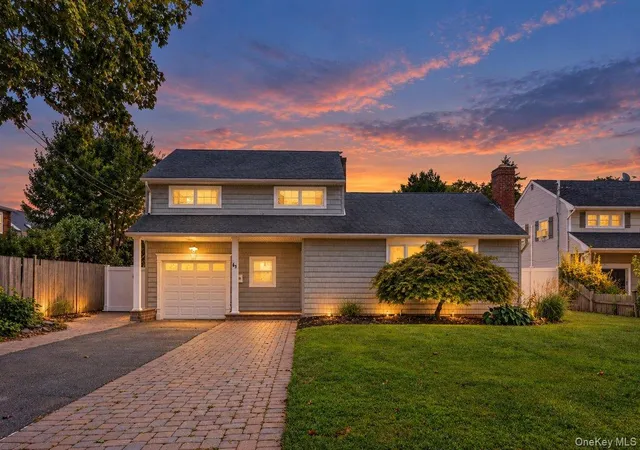 Photo 2 of Sale Pending at 61 Carleton Ave, Babylon, NY 11701 | MLS# 1048520 | Listing updated on 2026-10-03