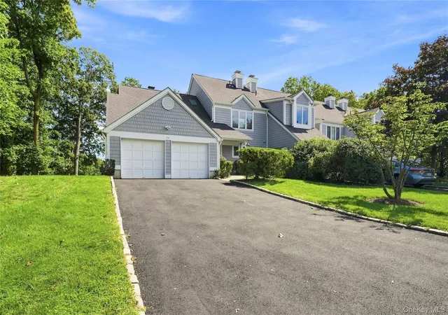 Photo 2 of Condo for sale at 24 Oakcrest Ln, Greenburgh, NY 10706 | MLS# 1048541 | Listing updated on 2026-10-04