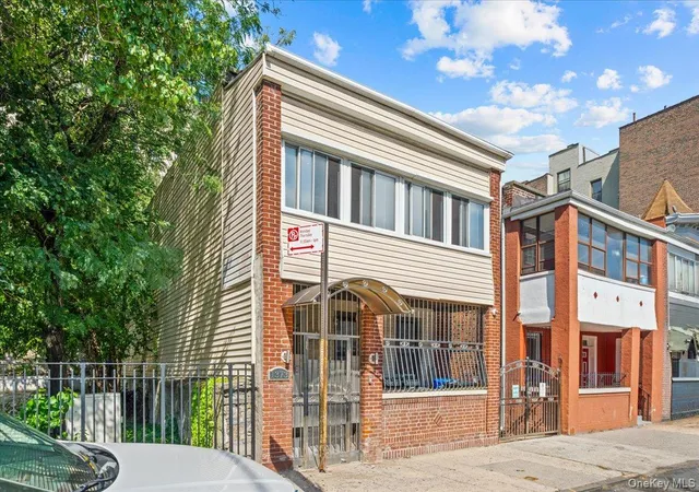 Photo 2 of House for sale at 1373 Plimpton Ave, New York, NY 10452 | MLS# 1048565 | Listing updated on 2026-09-12