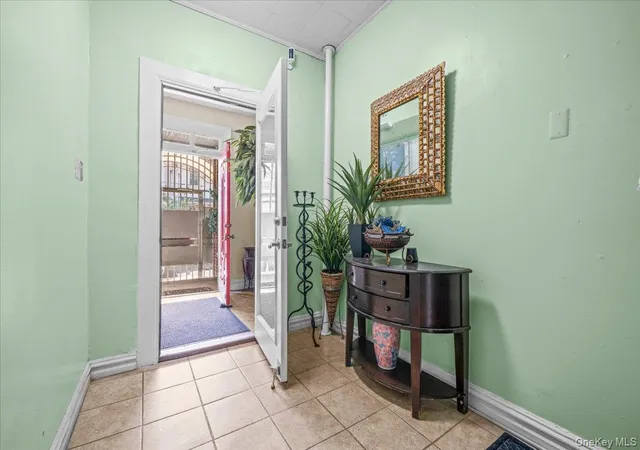 Photo 4 of House for sale at 1373 Plimpton Ave, New York, NY 10452 | MLS# 1048565 | Listing updated on 2026-09-12