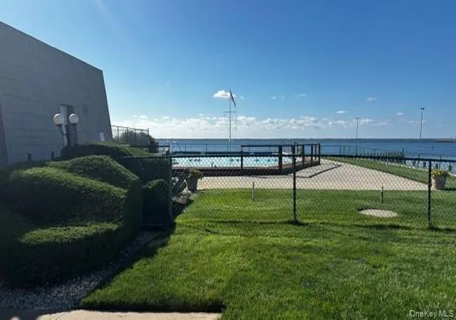 Photo 2 of Condo for sale at 331 Mariners Way, Babylon, NY 11726 | MLS# 1048637 | Listing updated on 2026-09-23