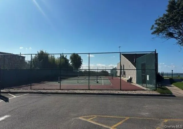 Photo 3 of Condo for sale at 331 Mariners Way, Babylon, NY 11726 | MLS# 1048637 | Listing updated on 2026-09-23