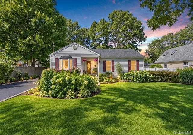 Photo 2 of Sale Pending at 115 Colin Dr, Brookhaven, NY 11967 | MLS# 1048699 | Listing updated on 2026-09-25