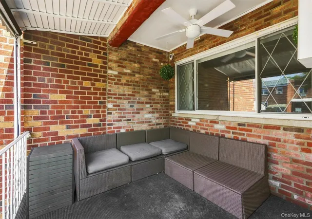 Photo 3 of Single family home for sale at 1018 Throggmorton Ave, New York, NY 10465 | MLS# 1048708 | Listing updated on 2026-09-17
