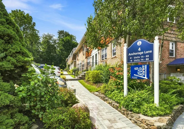 Photo 4 of House for sale at 4 Anchorage Ln #5B, Oyster Bay, NY 11771 | MLS# 1048718 | Listing updated on 2026-09-19