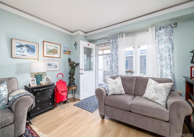 Listing Photo 4 - Condo for sale in building located at 450 Shore, Hempstead, NY 11561 - Unit #6L