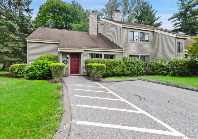 Photo 1 of Condo for sale at 1 Oakridge Dr, Lewisboro, NY 10590 | MLS# 1048782 | Listing updated on 2026-09-24