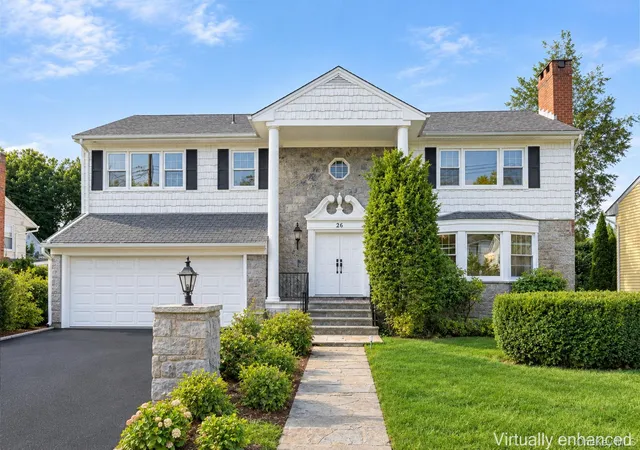 Photo 2 of Single family home for sale at 26 Cambridge Ave, Yonkers, NY 10707 | MLS# 1048791 | Listing updated on 2026-09-27