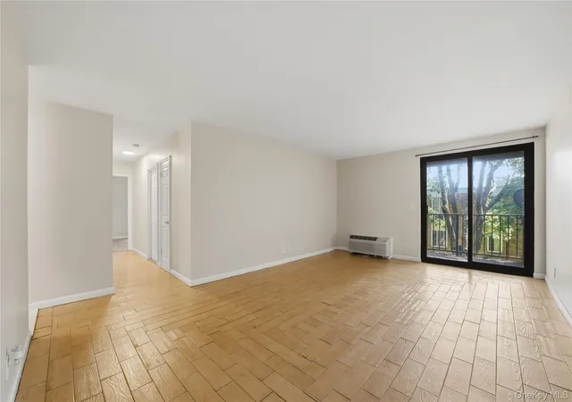 Photo 2 of Condo for sale at 421 N Broadway #17, Yonkers, NY 10701 | MLS# 1048844 | Listing updated on 2026-09-12