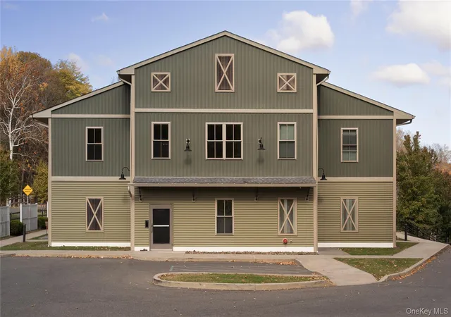 Photo 1 of Condo for sale at 128 Vineyard Ave #204, Lloyd, NY 12528 | MLS# 1048851 | Listing updated on 2026-10-06